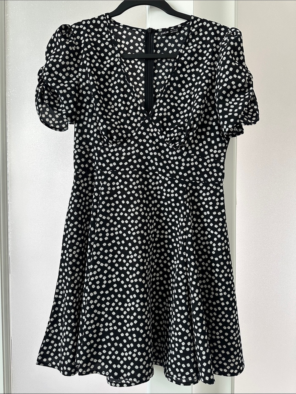 SHEIN Black Mini Dress with White Daisy Print